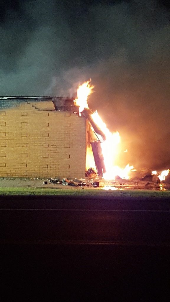 lakeview motor lodge on fire